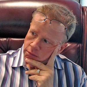 Meet your Posher, Kevin